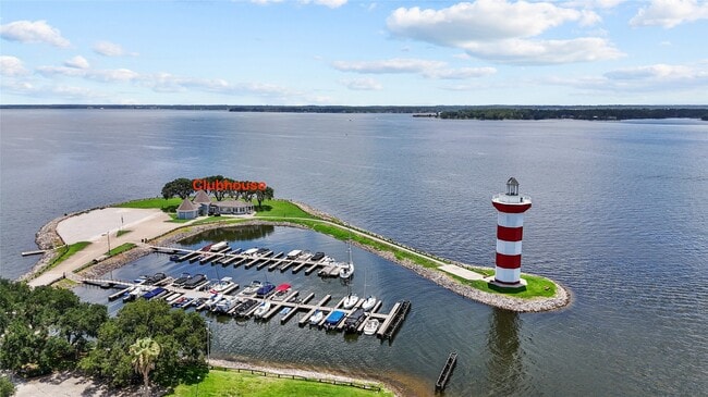 Building Photo - 2022 Lakewood Ct