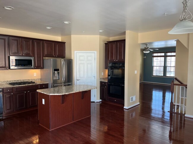 Photo - 1022 Ironwood Ln