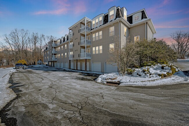 Kings View Apartments (55+ Active Community)