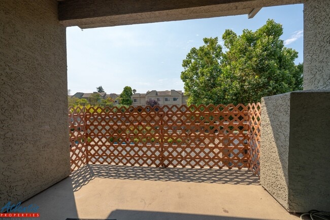 Photo - Stunning Condo | Garage | W/D In Unit