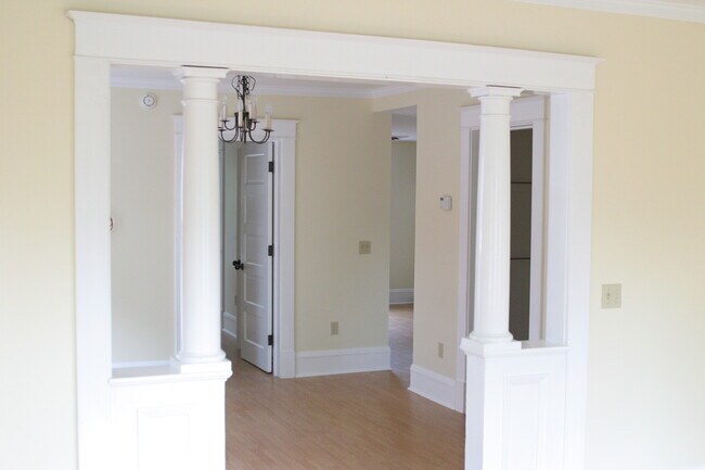 Photo - 326 College St Unit 12