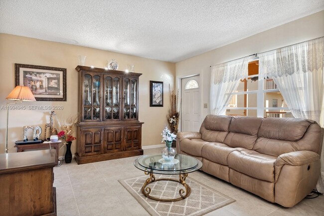 Photo - 5300 Washington St Unit C218