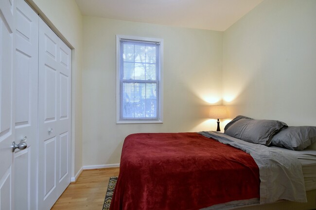Second bedroom - 2146 N Campbell Ave Unit First Floor
