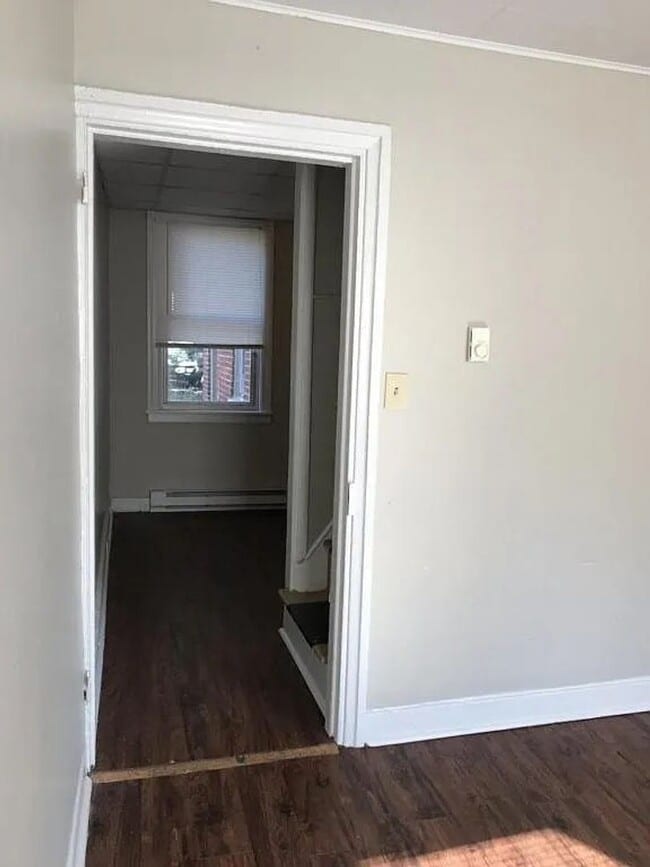Photo - Dickinson Students & Staff - 3 bedroom!