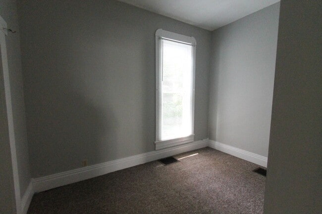 Photo - 830 W North St Unidad 830-B