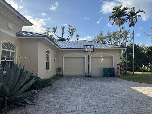 Photo - 15335 SW 80th Ave