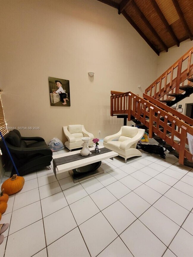 Photo - 10932 SW 25th St