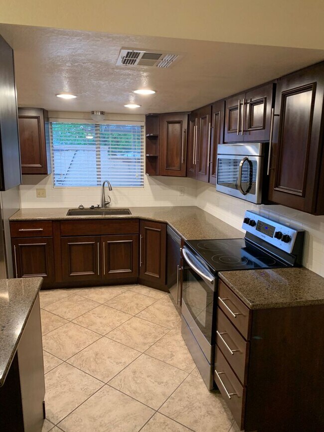 Photo - Downtown Townhome