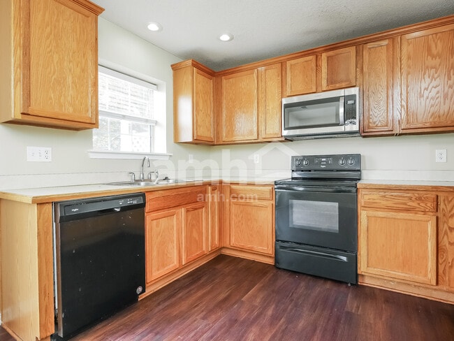 Photo - 194 Stoney Xing