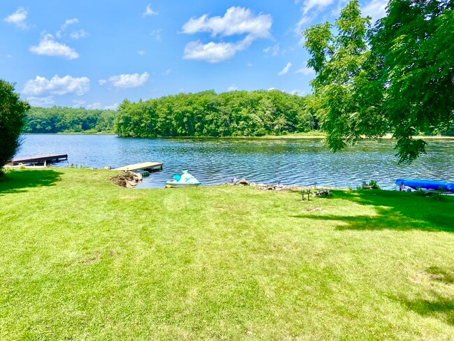 Photo - 83 Burncoat Ln