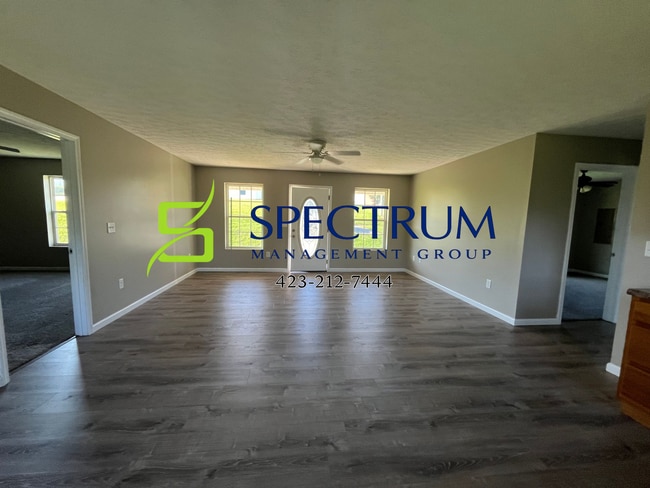 Photo - 680 Privet Dr