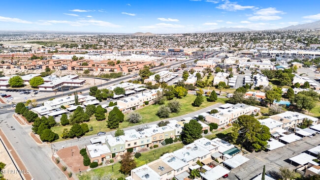 Photo - 244 Paso Noble Dr