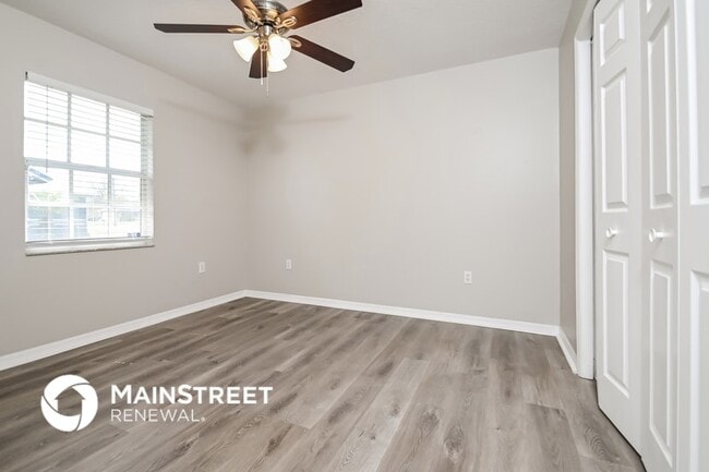 Photo - 8007 Apache Ln