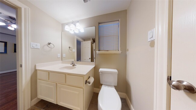 Building Photo - 5617 Feagan St Rental