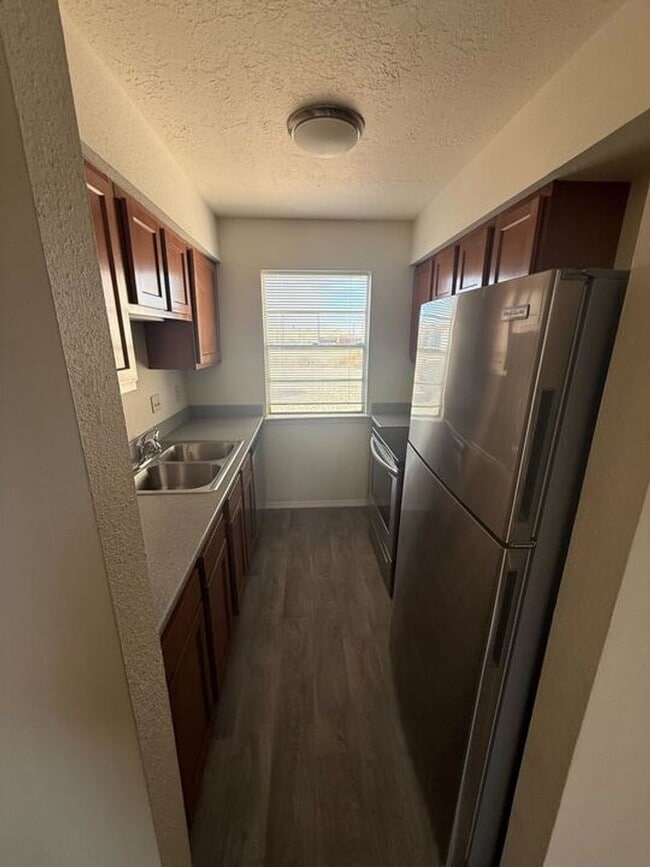 Photo - 4601 Carlisle Blvd NE