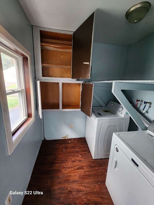 Photo - 5 BEDROOM HOUSE