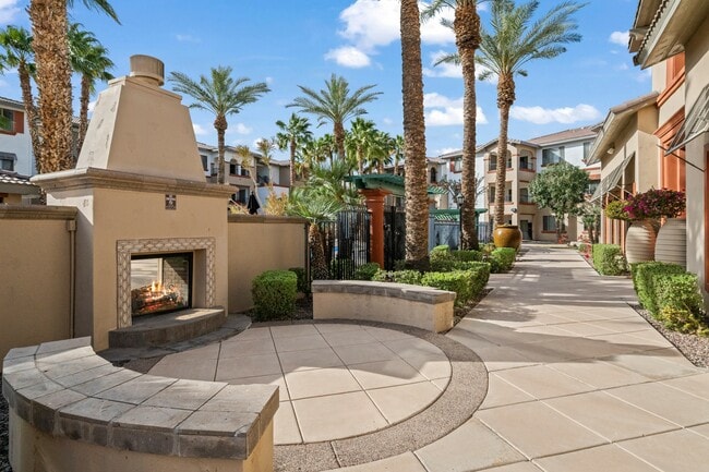 Fireplace - Wyngate Apartments