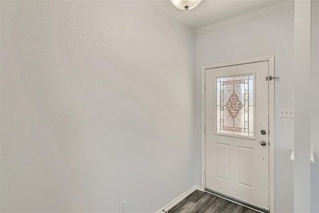 Photo - 1104 Canoe Cove