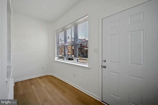 Building Photo - 1616 W Wingohocking St Rental