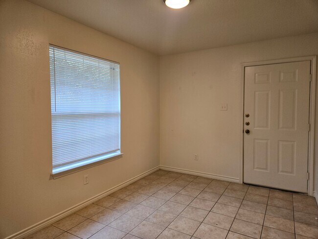 3710 Oldenburg Ln Unidad 3710