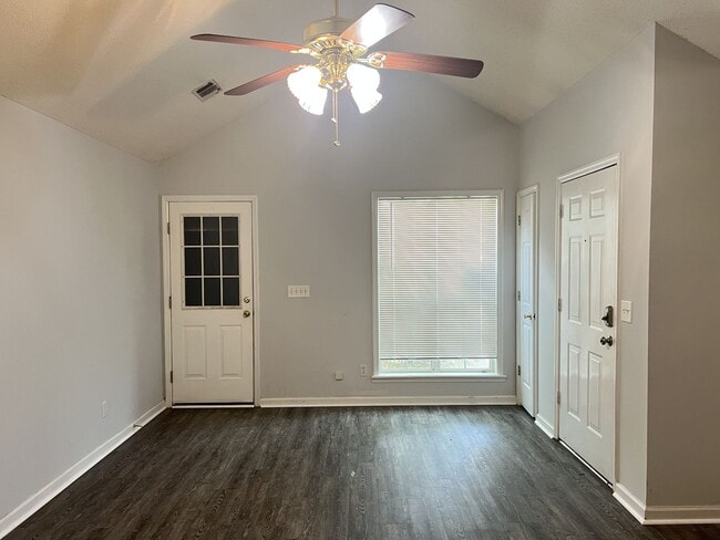 Photo - 2BD/2B Home on Leisure Lake