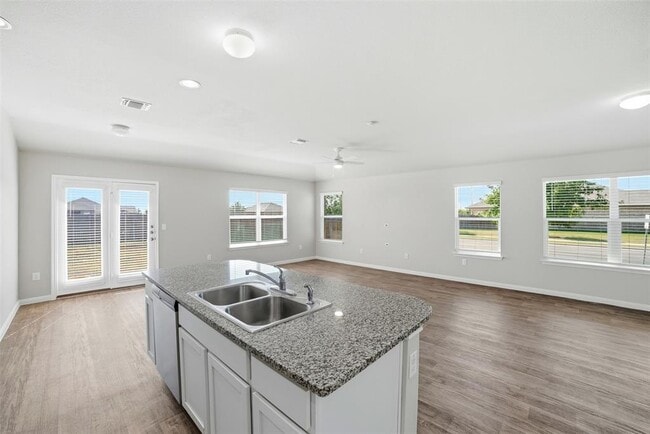 Photo - 600 Marimoor Dr