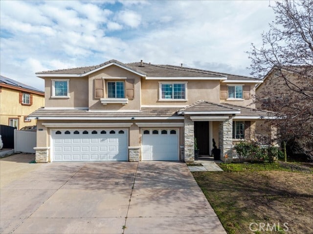 Building Photo - 39112 Desert Holly Ln