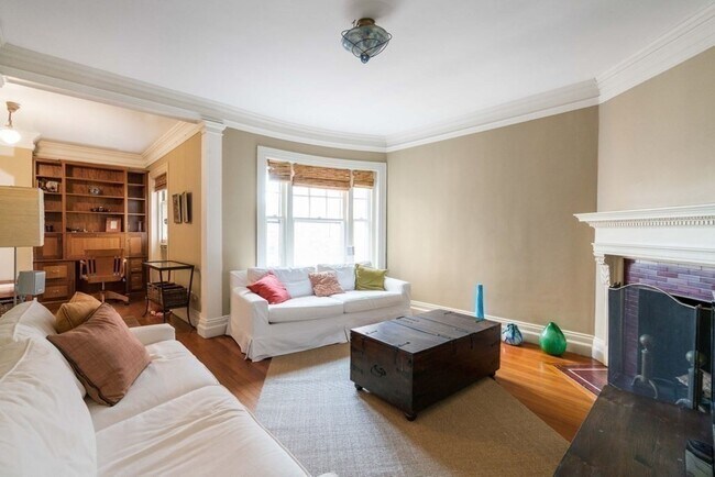 Photo - 37 Lee St Unidad 7