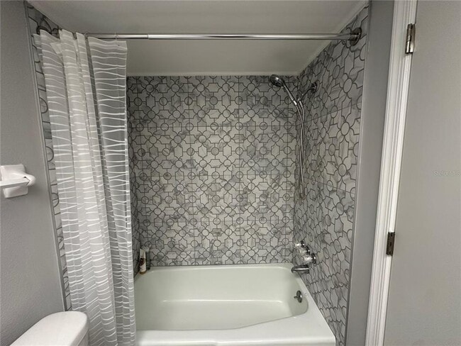 4720 Locust St NE Unit 101