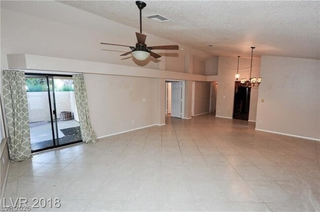 Photo - 5228 Crooked River Cir