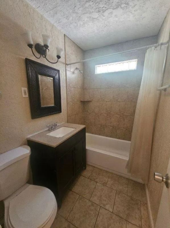 Photo - 1410 NW Ozmun Ave