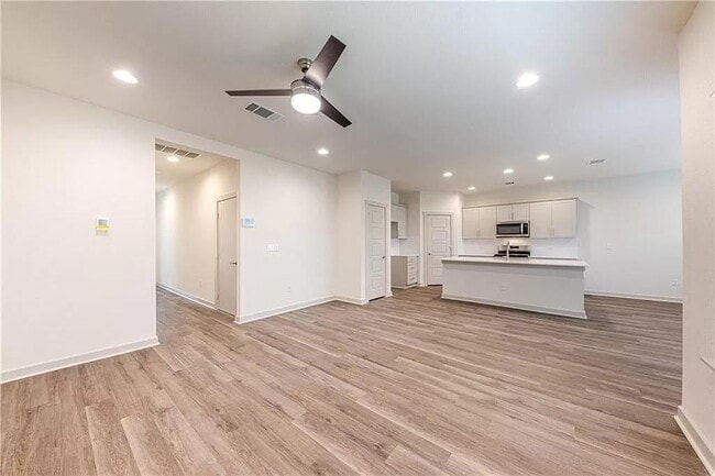 Photo - 1044 Winnsboro Lp