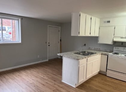 Photo - 345 E Main St