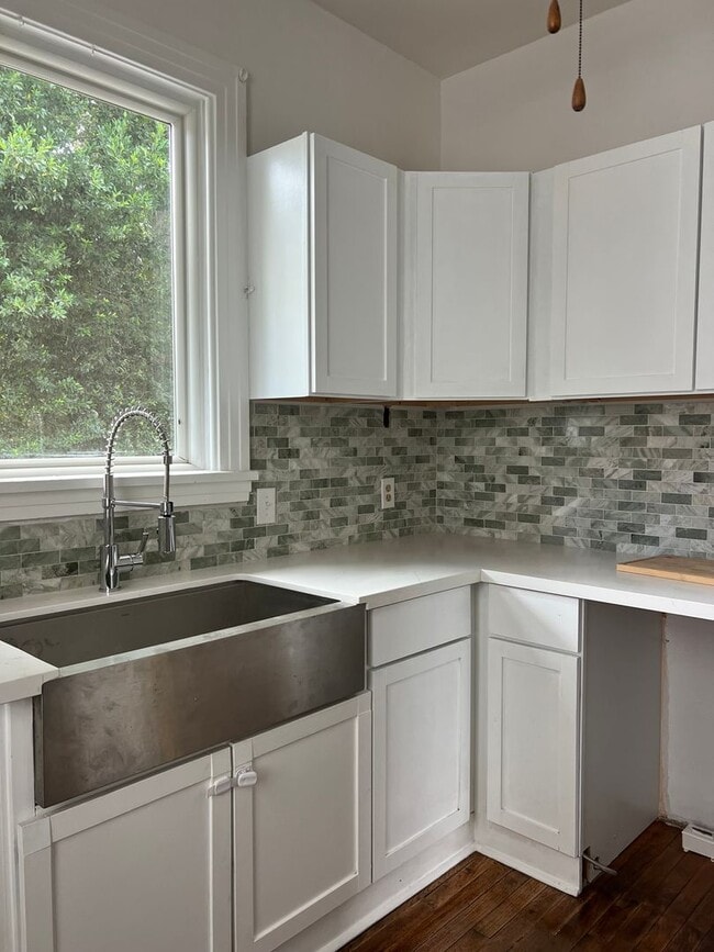 Photo - Newly Renovated 3 Bed, 2 Bath Near Campus Unit E - Rear