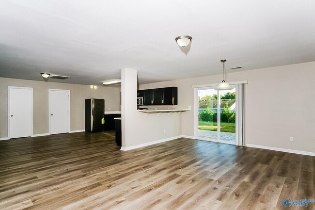 Photo - 15241 Tyler Mill Dr