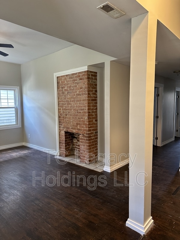 Photo - 123 Washington Ave