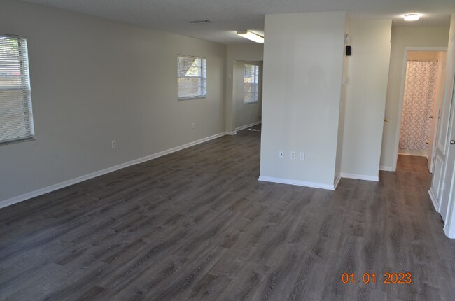 Photo - 2308 52nd Ave Dr W Unit A