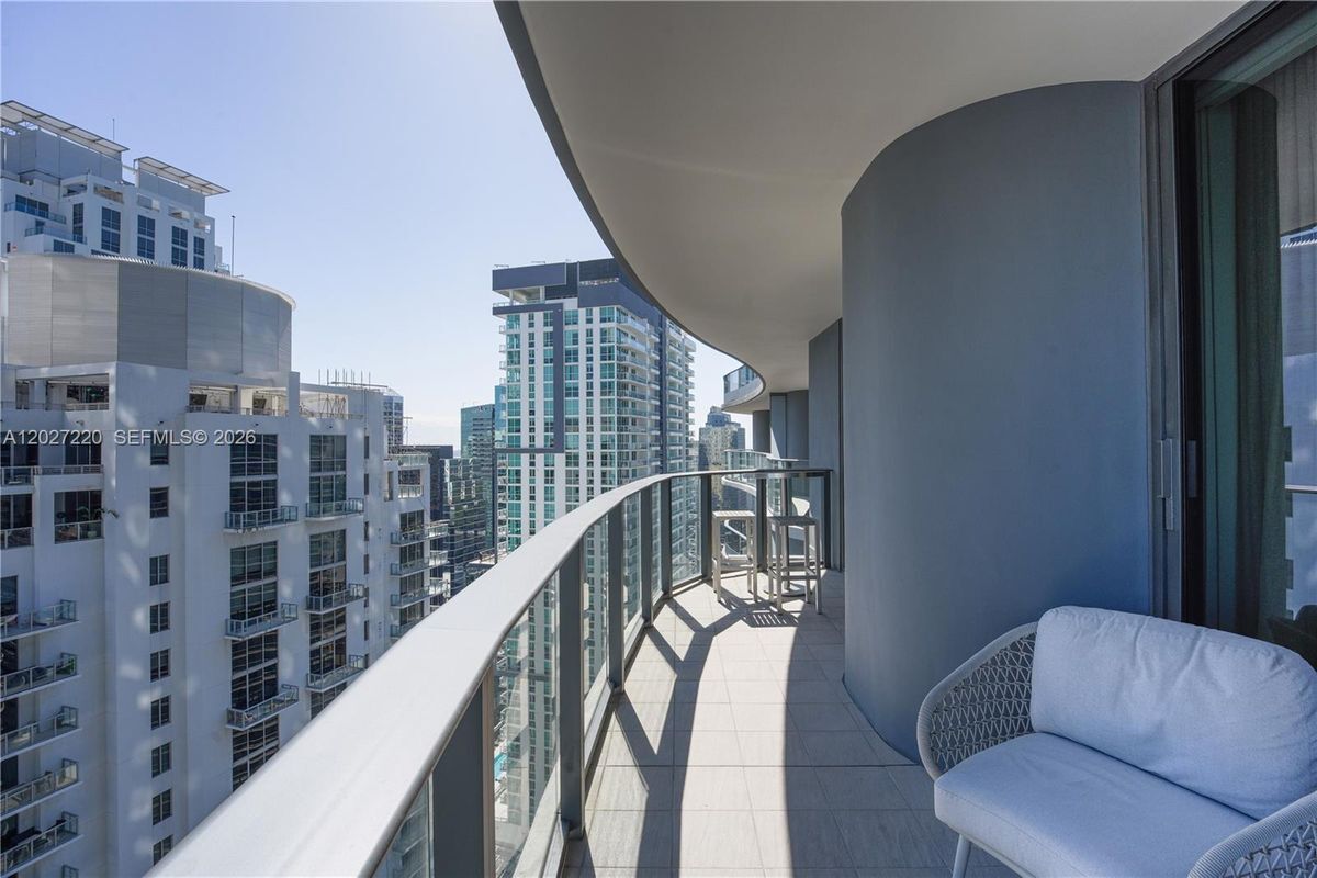 Photo - 1000 Brickell Plaza Unit 3705