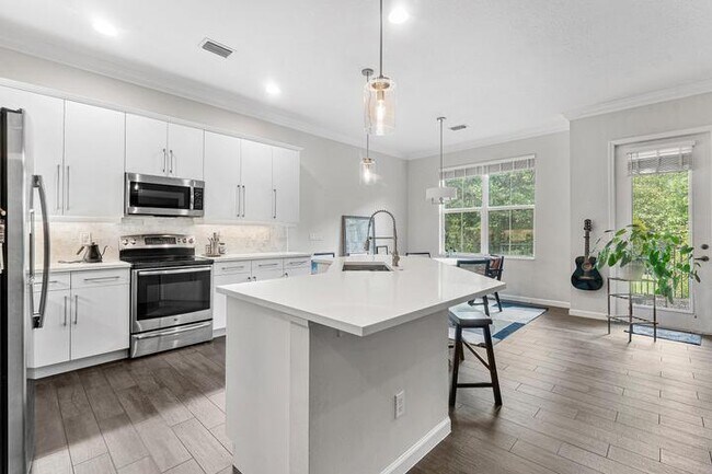 7217 Oxford Ct