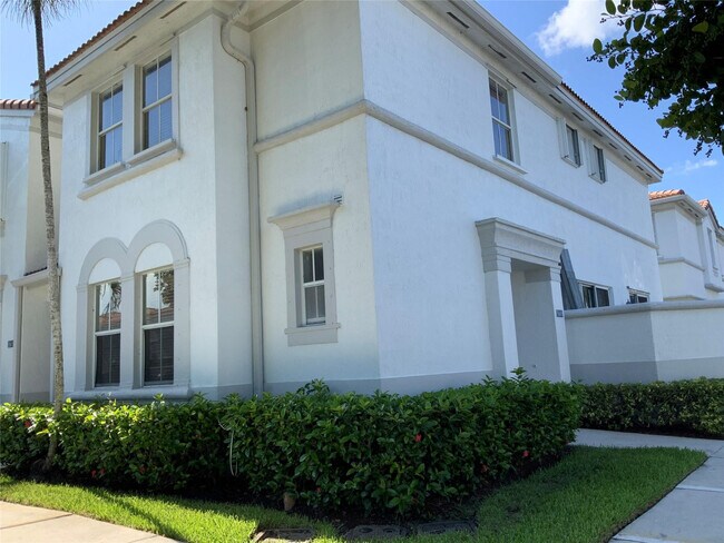 Photo - 15603 SW 41st St Unit 196