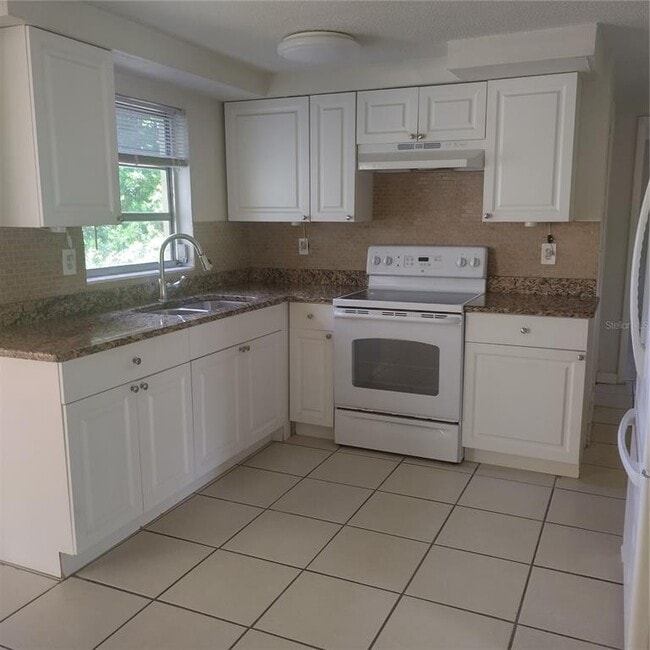 Photo - 4841 Blossom Dr