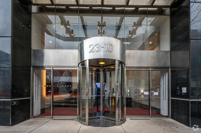 Photo - Q41 Condominiums