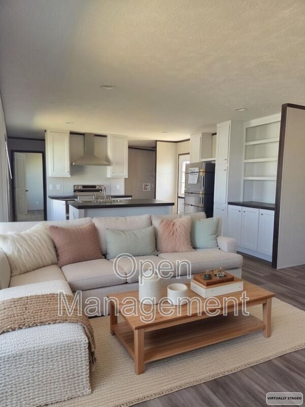 Building Photo - 3300 Voight Blvd