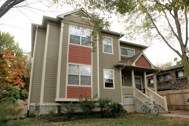 Building Photo - 1721 Ohio St Rental