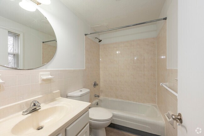 Hamden Centre - 1BD, 1BA - Bathroom