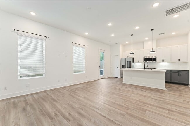Building Photo - 5824 Highland Sky Ln Rental