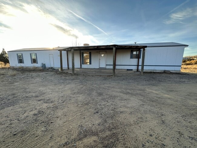 Photo - 3 bedroom 2 bathroom Single-wide available for rent in Farmington