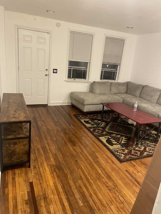 Photo - 1656 Yakona Rd