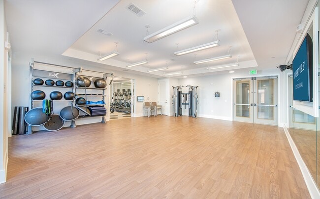 19 - Overture Centennial 55+ Active Adult Apart... Apartments