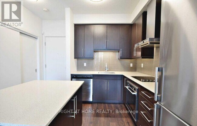 Photo - 2087 Fairview St Unit 905